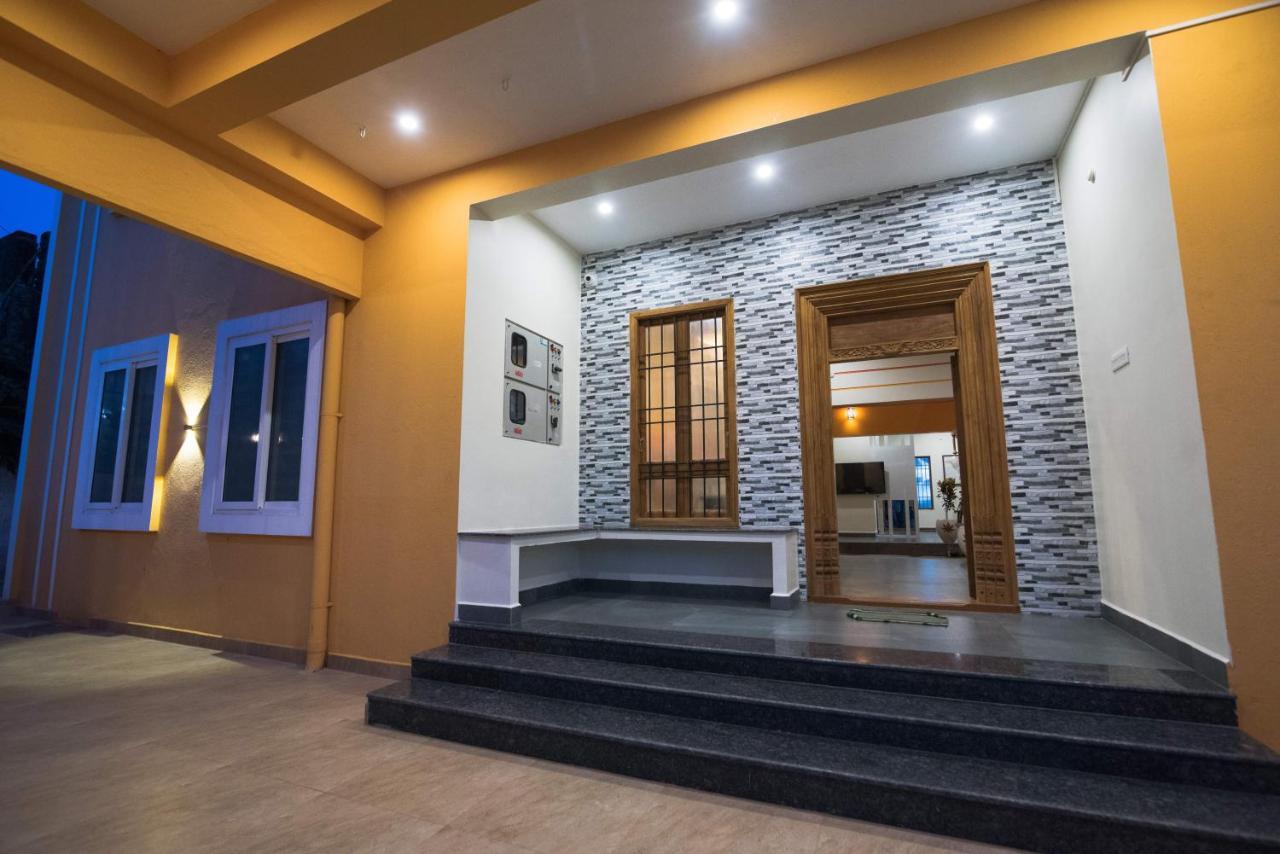 Hotel Saffron Vilva Puducherry Exterior foto